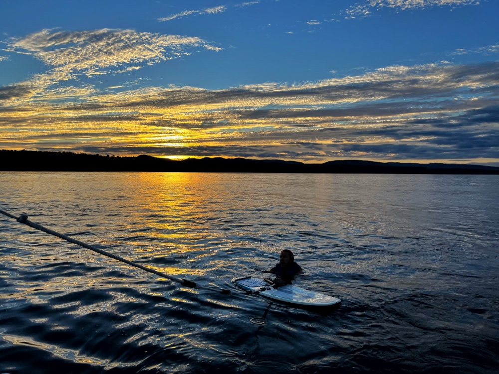 Sundown Surf on Lake Champlain, August 10, 2022 (Photo: Susan Bacot-Davis)