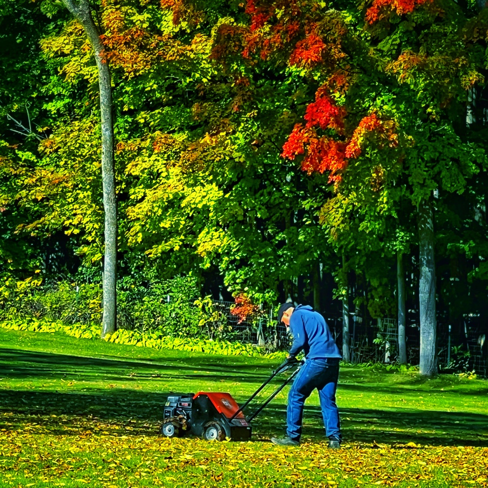 Autumn Aeration: Tony Foster preparing lawns for a healthy 2023 growing season (Source: R.P. Murphy)