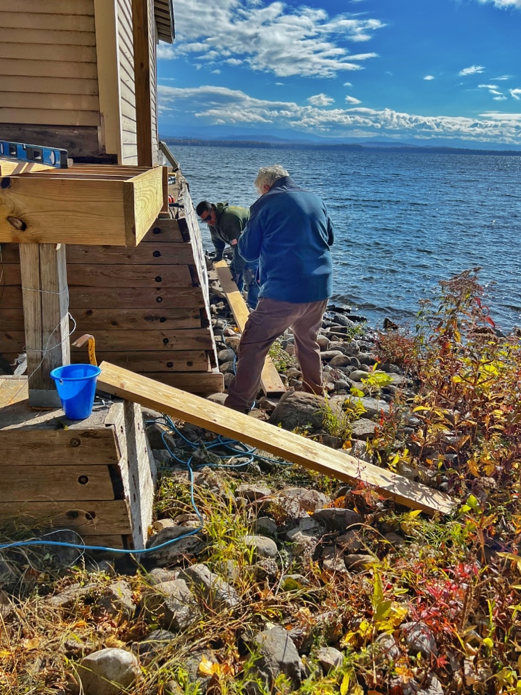 Boathouse Repairs 2: Boathouse Gangway Posts & Pier Cladding