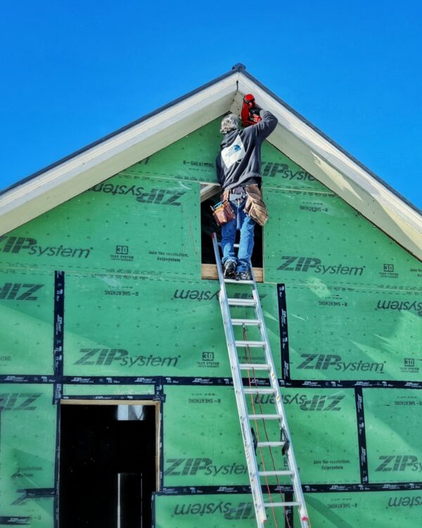 Hroth finishes ZIP System installation on east elevation (Photo: R.P. Murphy)