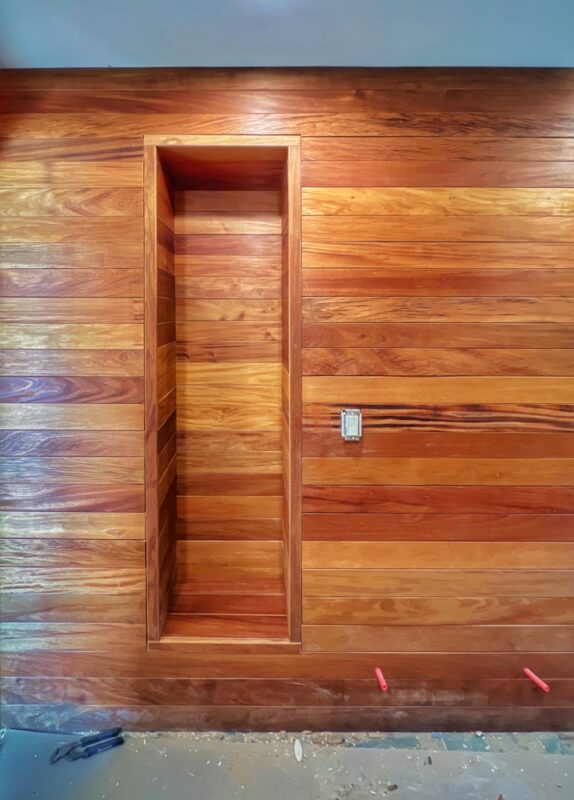 Garapa Paneled Bathroom (Photo: R.P. Murphy)