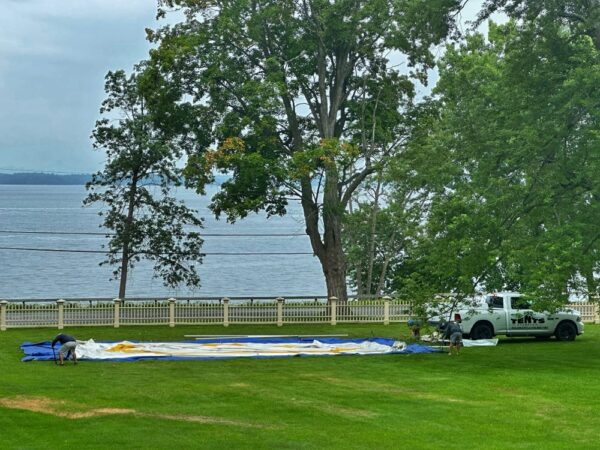 Tent Removal (Photo: Geo Davis)