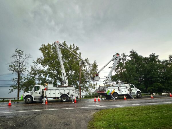 Restoring Infrastructure After Storm (Photo: Geo Davis)