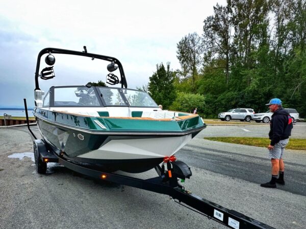 Terence Fogarty with Nautique GS20​ (Photo: Geo Davis)