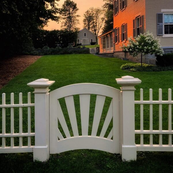 Tom Duca's Sunburst Gates (Photo: Geo Davis)