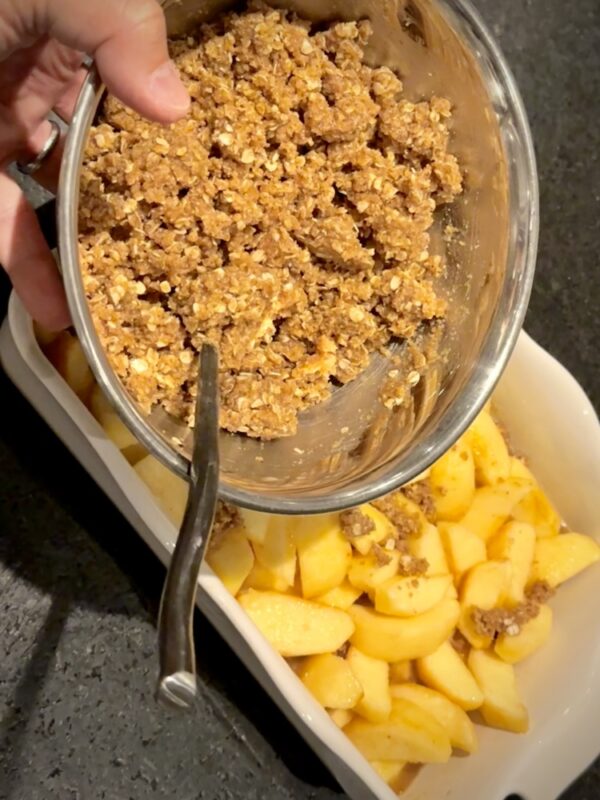 Apple Crisp: Adding Crumble (Photo: Geo Davis)