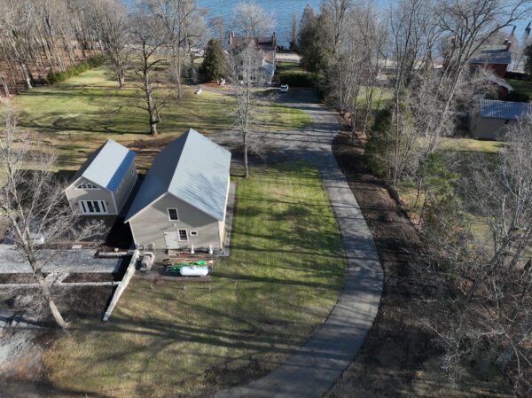 Driveway Tuneup, December 2023 (Photo: Geo Davis)