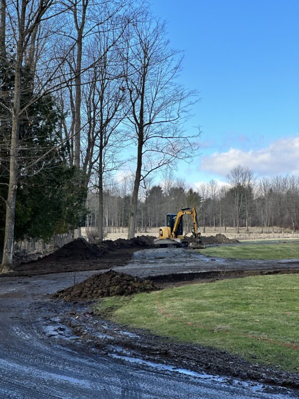 Driveway Tuneup, December 2023 (Photo: Geo Davis)