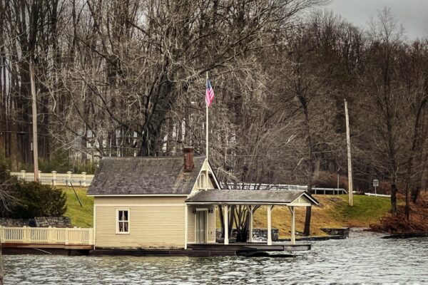 Rosslyn Boathouse, Saturday, December 30, 2023 (Photo: Betsy Bacot)