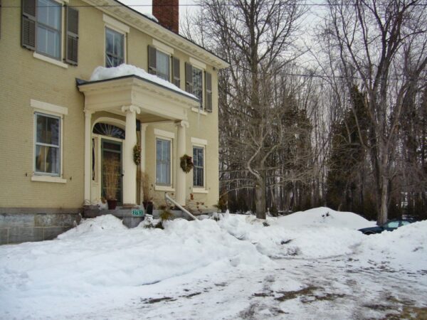 Snowstorm, March 1, 2007 (Photo: Geo Davis)