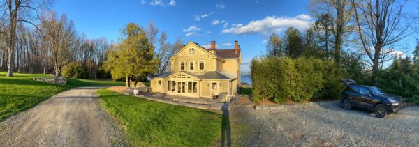 Panoramic Homecoming (Photo: Geo Davis)